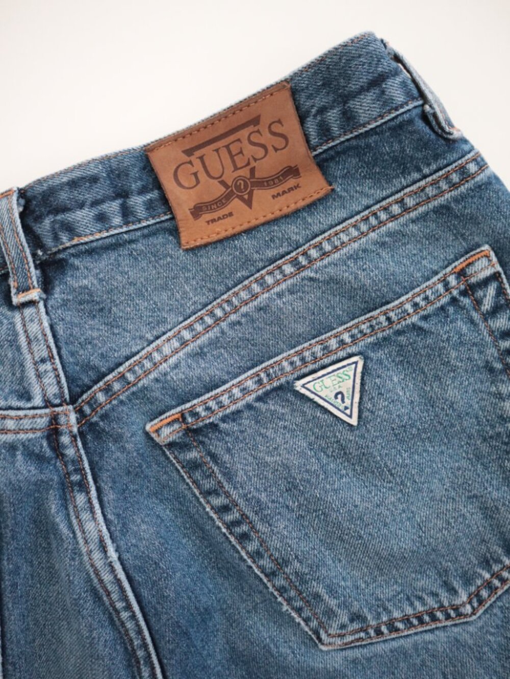 Vintage 90s Guess Straight Leg Ankle Jeans | 36